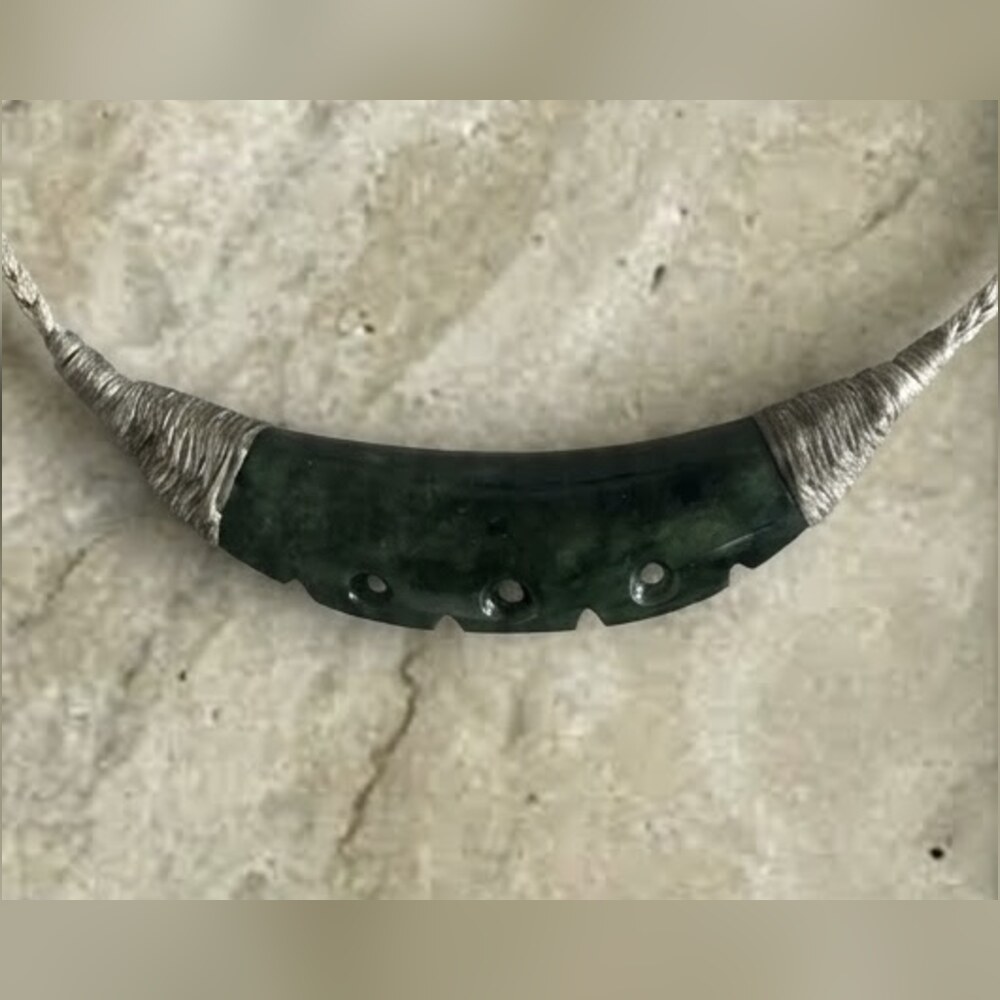 Kouma, kouma · kawakawa pounamu, handcrafted pounamu